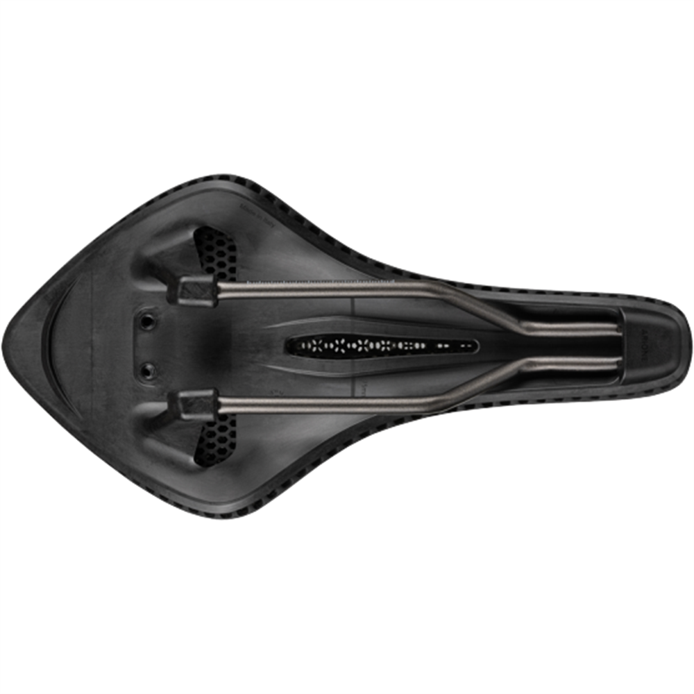 Arione R3 Adaptive Saddle