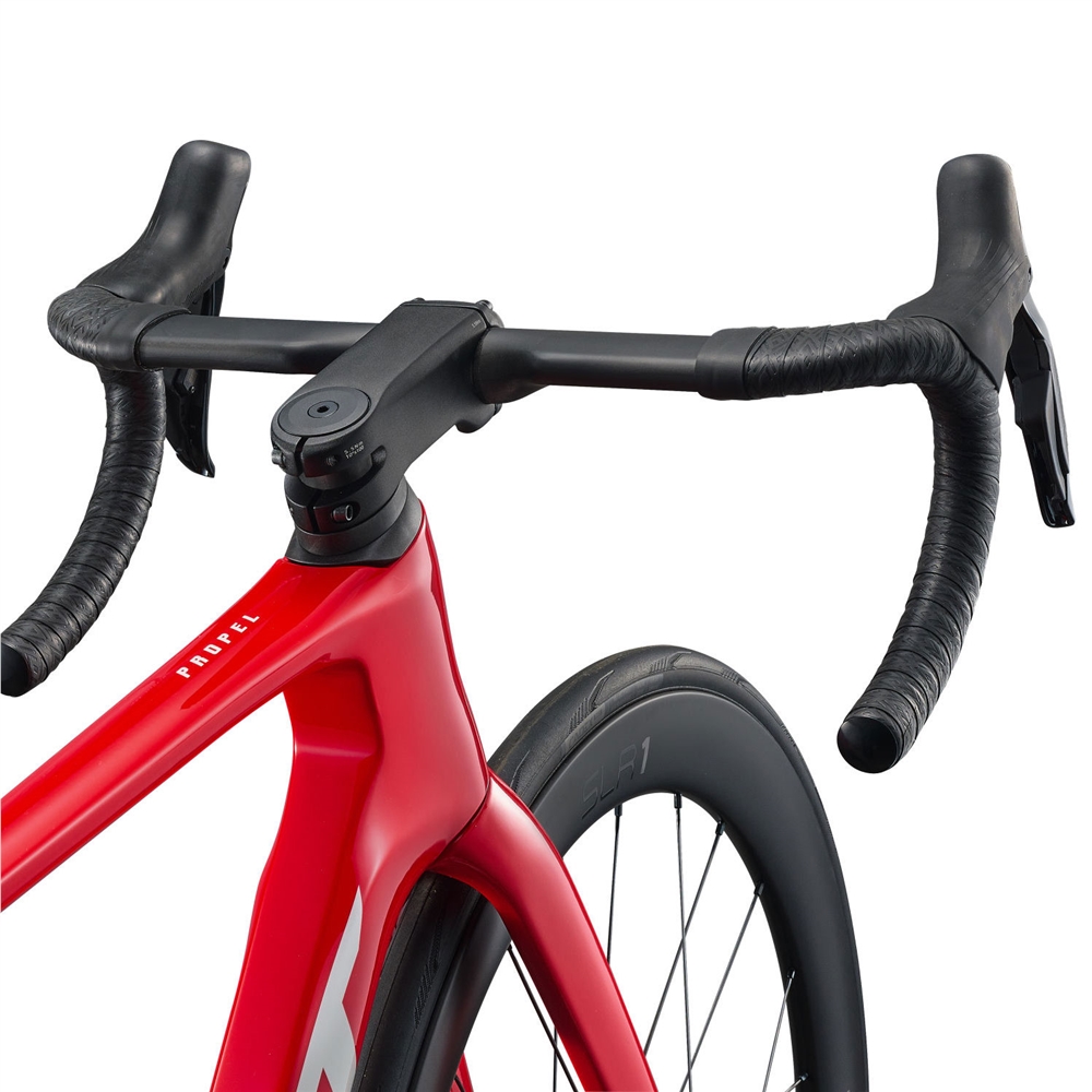 Propel Advanced Pro Dura-Ace Road Bike - Rosso Corsa (2026)