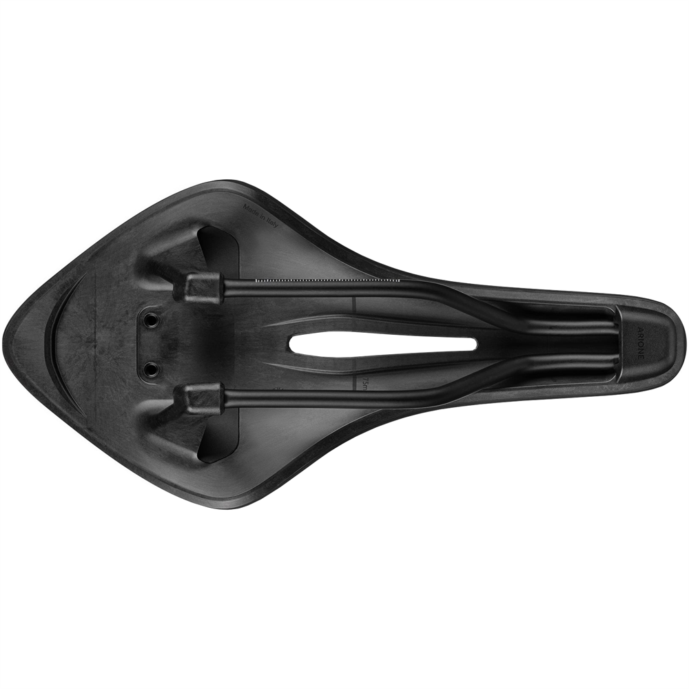 Arione R5 Saddle (2026)