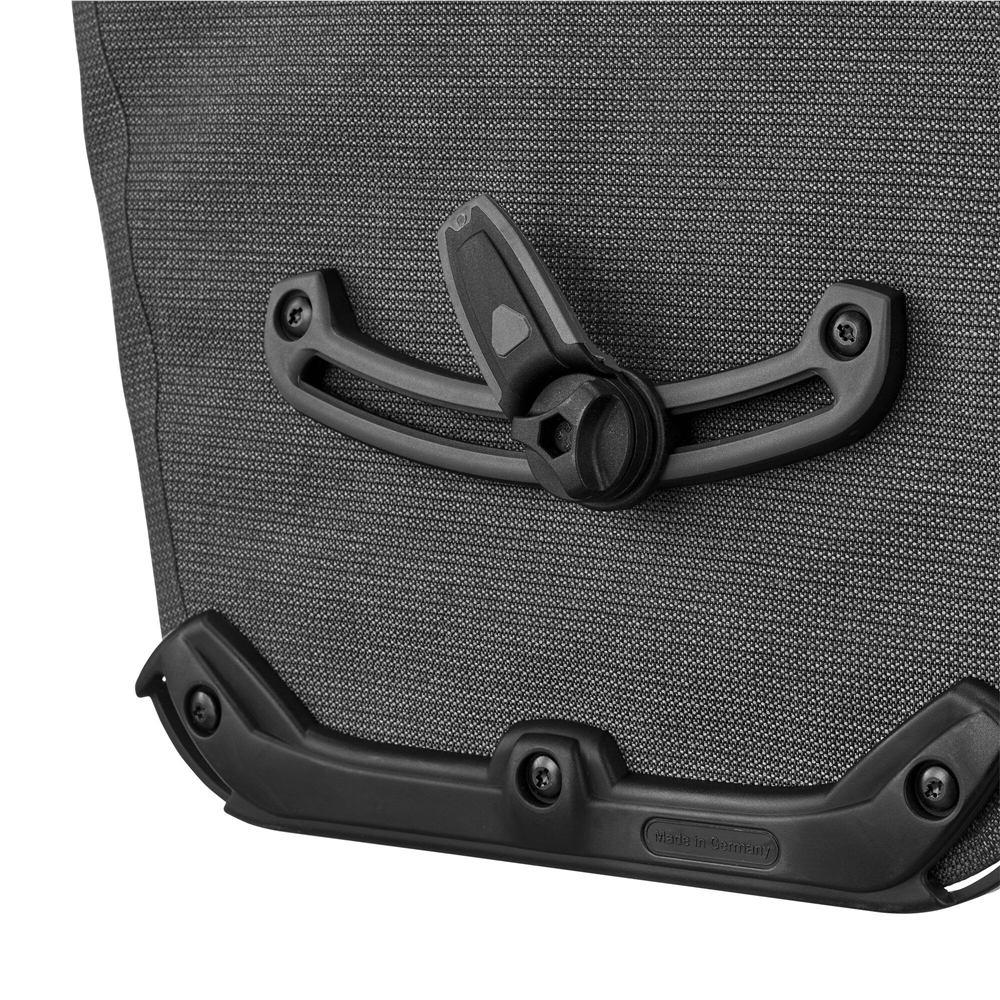Back Roller Plus Urban Pannier - 23L (QL2.2)