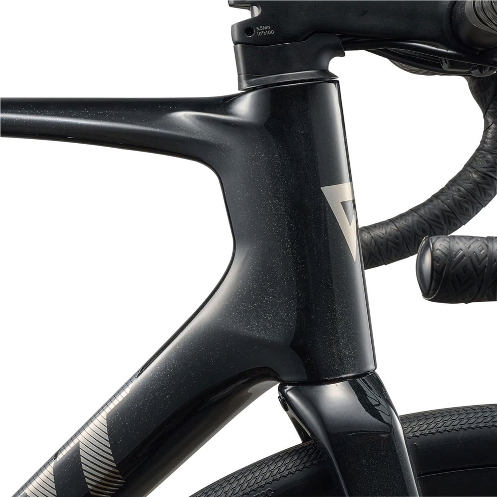 Defy Advanced 2 Road Bike - Abyss Black (2026)