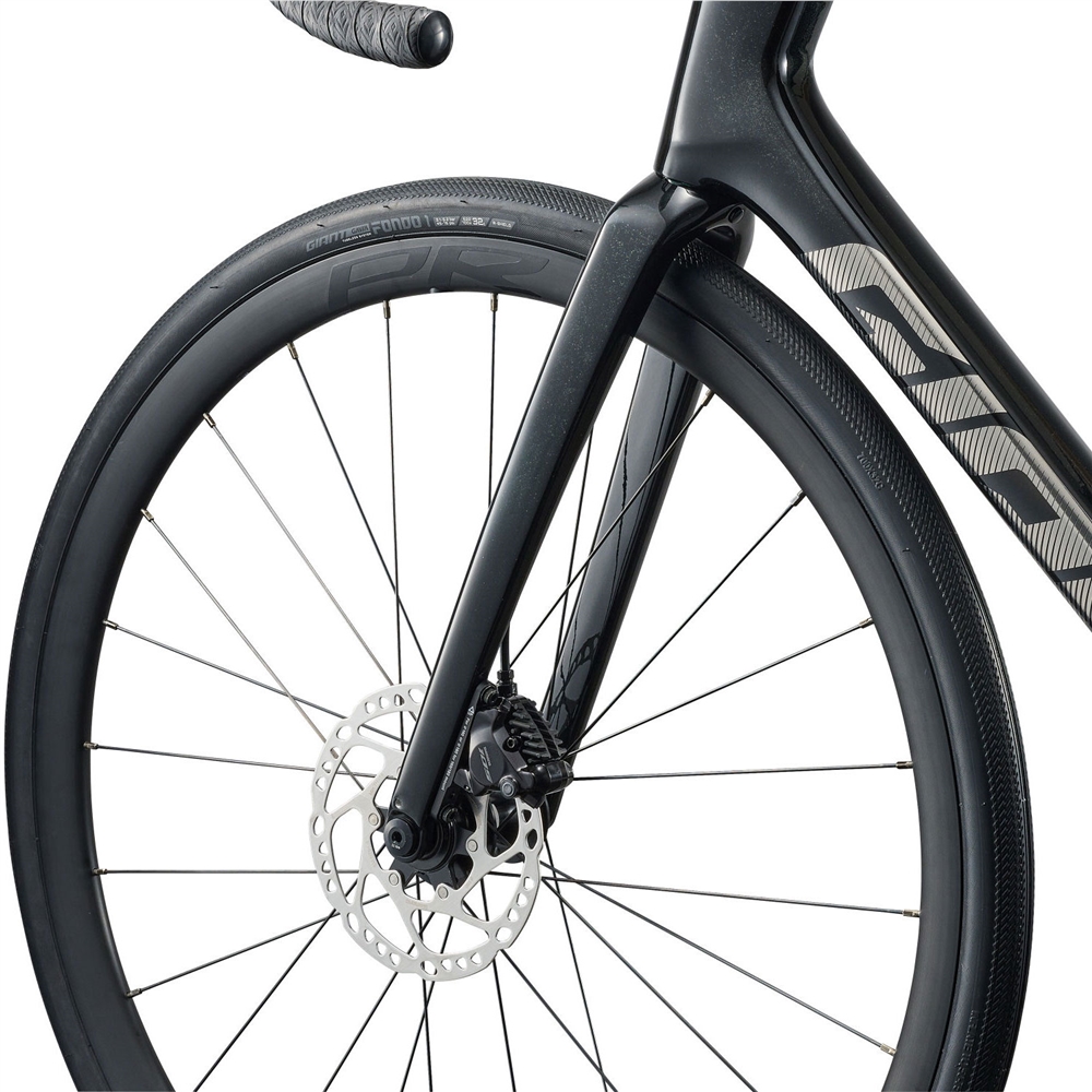 Defy Advanced 2 Road Bike - Abyss Black (2026)