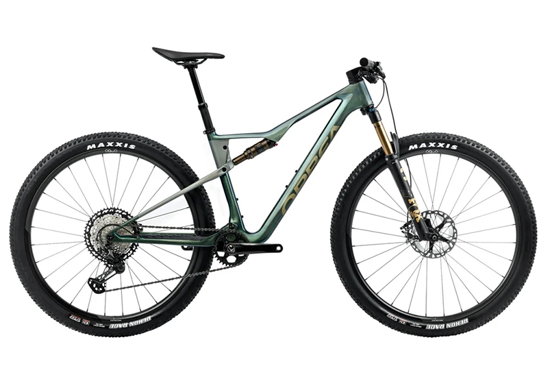 Oiz M10 XTR - 2025