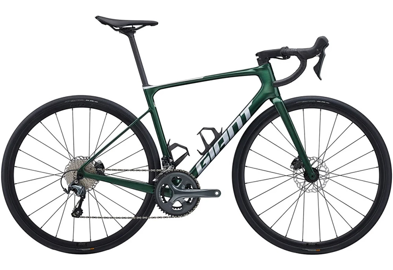 Defy Advanced 3 - 2024