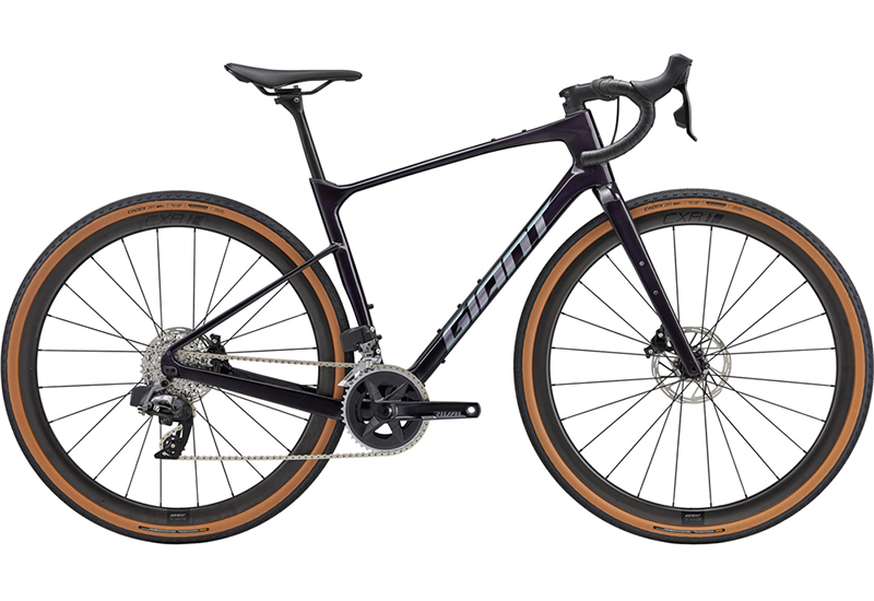 Revolt X Advanced Pro 1 - 2023