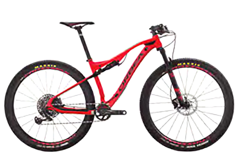 Oiz M30 - 2019